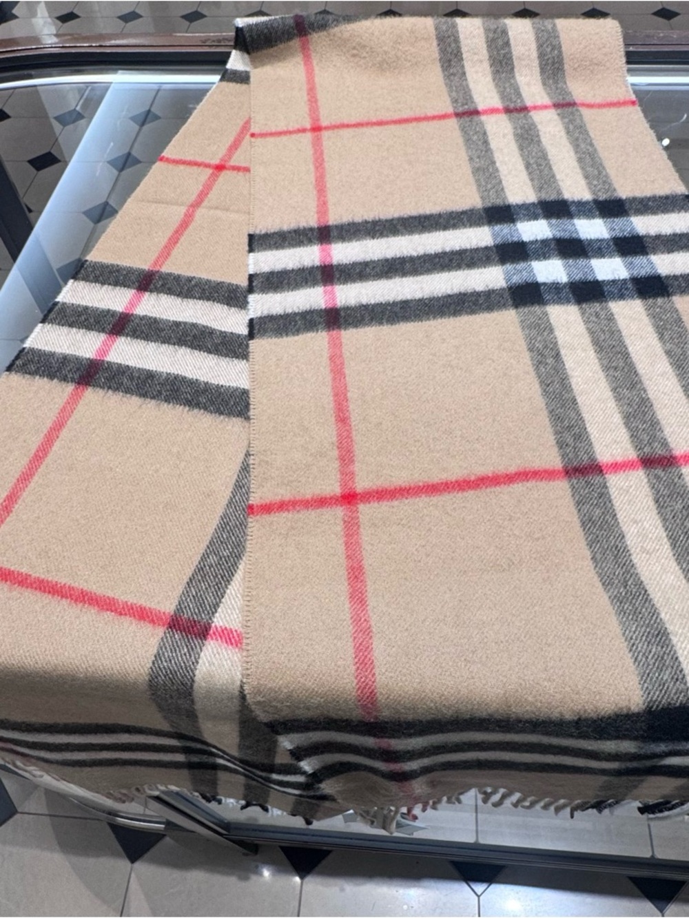Burberry Classic Plaid 100% Cashmere Scarf